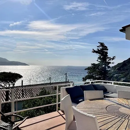 Occhiata Apartment Scaglieri