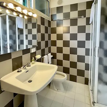 Occhiata Apartment Scaglieri